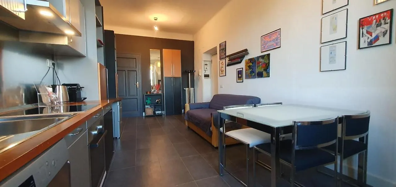 Appartamento Bnbutler - Aselli, 14 - Comodo E Luminoso Milano Italia